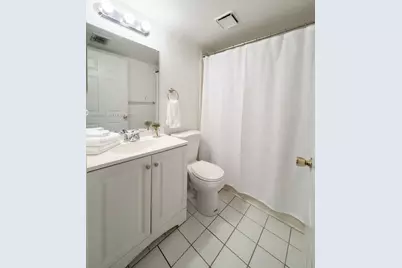 351 Palm Way #104, Pembroke Pines, FL 33025 - Photo 9