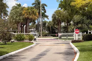 891 Cypress Park Way, Deerfield Beach, FL 33064 - Photo 23