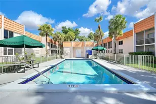 7610 Stirling Rd, Davie, FL 33024 - Photo 31