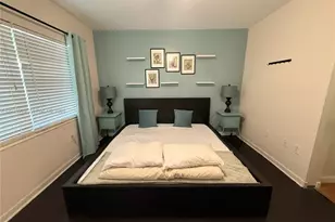 915 8th St, Miami Beach, FL 33139 - Photo 7
