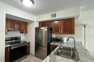9499 Collins Ave, Surfside, FL 33154 - Photo 11