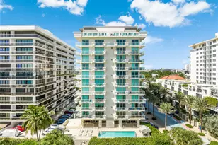 9499 Collins Ave, Surfside, FL 33154 - Photo 1