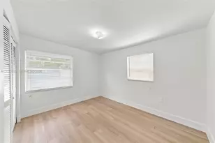 402 NW 44th Ave, Miami, FL 33126 - Photo 11