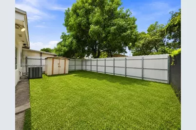 402 NW 44th Ave #1, Miami, FL 33126 - Photo 23