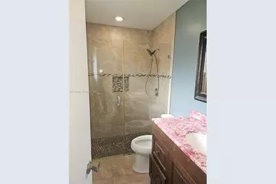 10634 SW 75th Ln, Miami, FL 33173 - Photo 9