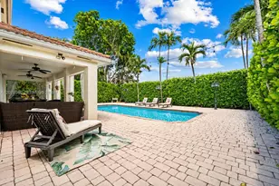 9067 NW 169th St, Miami Lakes, FL 33018 - Photo 39