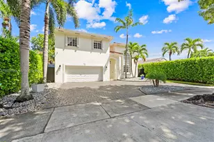 9067 NW 169th St, Miami Lakes, FL 33018 - Photo 3