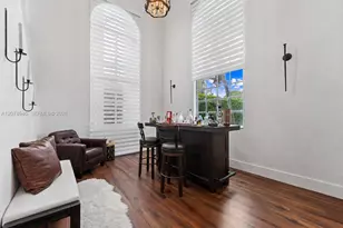 9067 NW 169th St, Miami Lakes, FL 33018 - Photo 7