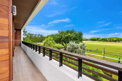 9860 NE 5th Ave Rd, Miami Shores, FL 33138 - Photo 37