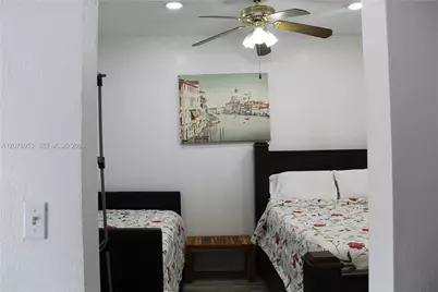 3054 NW 18th St #4, Miami, FL 33125 - Photo 3
