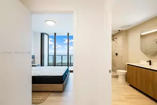 580 72nd St, Miami Beach, FL 33141 - Photo 17