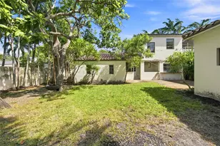 5680 Pine Tree Dr, Miami Beach, FL 33140 - Photo 23