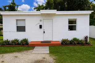1310 NW 9th Pl, Florida City, FL 33034 - Photo 1