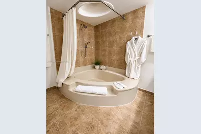 4000 Towerside Ter #304, Miami, FL 33138 - Photo 17