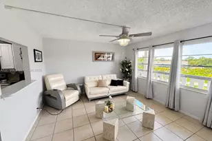 425 Southampton B, West Palm Beach, FL 33417 - Photo 1