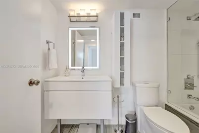 9195 Collins Ave #1109, Surfside, FL 33154 - Photo 35