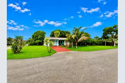 4940 SW 25th Ave, Dania Beach, FL 33312 - Photo 1