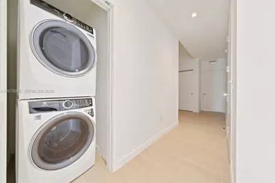 1400 Biscayne Blvd #505, Miami, FL 33132 - Photo 17