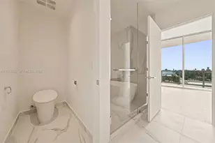 1400 Biscayne Blvd, Miami, FL 33132 - Photo 9