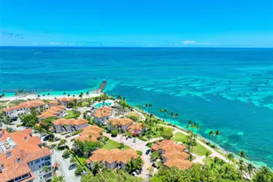 15723 Fisher Island Dr, Miami Beach, FL 33109 - Photo 23