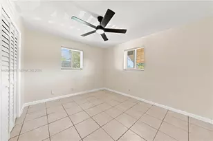 506 N 56th Ave, Hollywood, FL 33021 - Photo 9