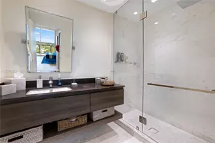 360 Ocean Dr, Key Biscayne, FL 33149 - Photo 39