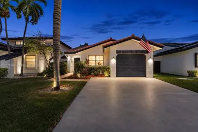 6633 NW 176th Ter, Hialeah, FL 33015 - Photo 1