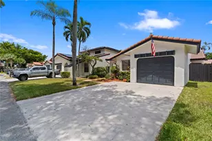 6633 NW 176th Terrace, Hialeah, FL 33015 - Photo 3
