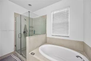 83 Palm Ln, Royal Palm Beach, FL 33411 - Photo 31