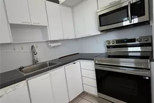 2980 E Point East Dr, Aventura, FL 33160 - Photo 27