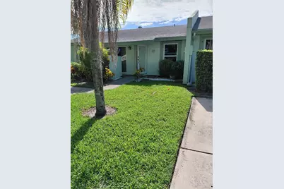 16 Camden Ln, Boynton Beach, FL 33426 - Photo 1