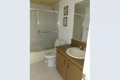 16 Camden Ln, Boynton Beach, FL 33426 - Photo 13