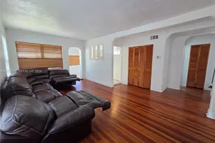708 NE 4th St, Hallandale Beach, FL 33009 - Photo 5