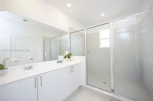 13609 SW 185th Ln, Miami, FL 33177 - Photo 37
