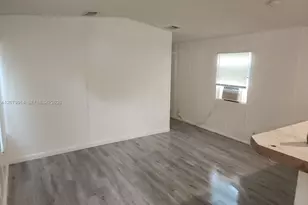 11908 Cove Pl, Boca Raton, FL 33428 - Photo 3