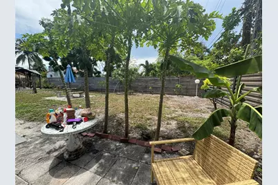 2463 Dewey St, Hollywood, FL 33020 - Photo 3