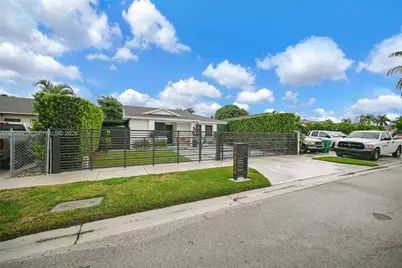 12330 SW 192nd Ter, Miami, FL 33177 - Photo 13