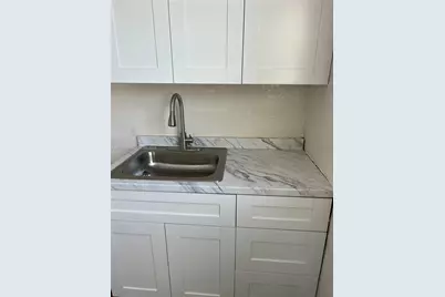 225 NW 17th St #4, Miami, FL 33136 - Photo 3
