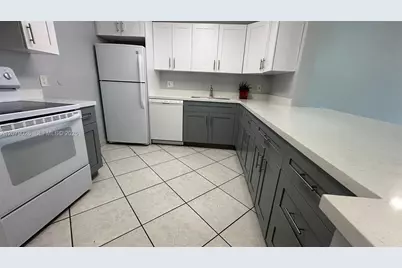 10425 SW 112th Ave #315, Miami, FL 33176 - Photo 7
