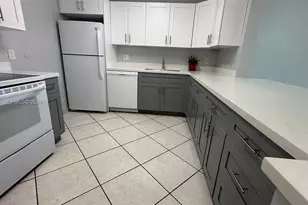 10425 SW 112th Ave, Miami, FL 33176 - Photo 7
