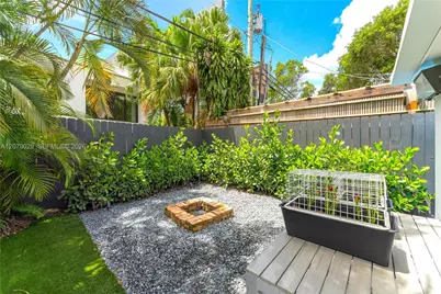 1826 Fairhaven Pl, Miami, FL 33133 - Photo 33