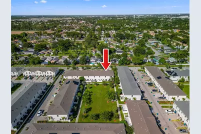757 SW 11th St, Florida City, FL 33034 - Photo 33