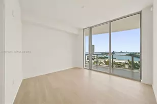 1400 Biscayne Blvd, Miami, FL 33132 - Photo 9