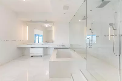 18555 Collins Ave #1901, Sunny Isles Beach, FL 33160 - Photo 9
