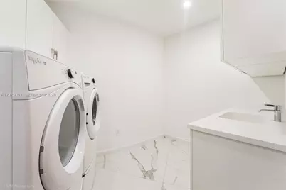 18555 Collins Ave #1901, Sunny Isles Beach, FL 33160 - Photo 19