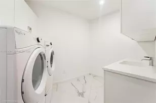 18555 Collins Ave, Sunny Isles Beach, FL 33160 - Photo 19