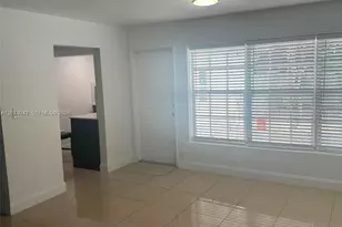2024 NE 26th St, Wilton Manors, FL 33305 - Photo 5