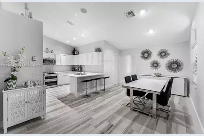18425 Via Di Verona, Boca Raton, FL 33496 - Photo 9
