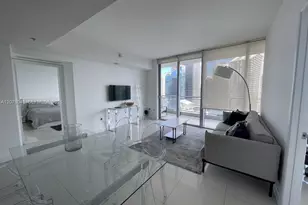 92 SW 3rd St, Miami, FL 33130 - Photo 5