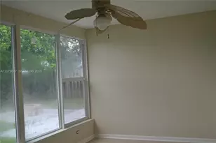 8350 NW 27th Pl, Sunrise, FL 33322 - Photo 11